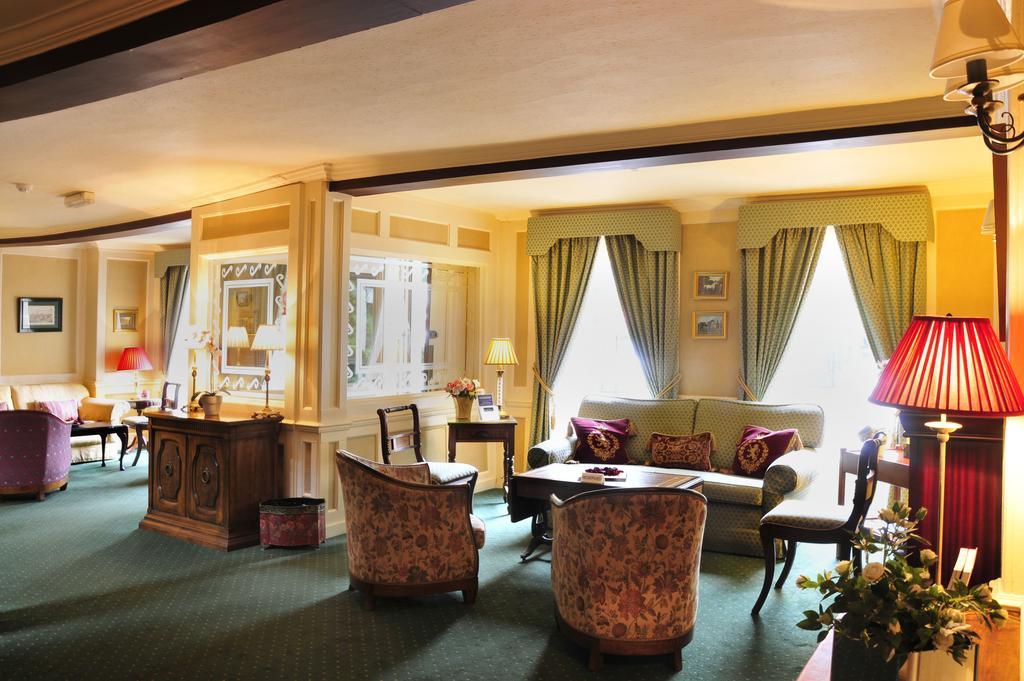 Chalk Lane Hotel Epsom Extérieur photo