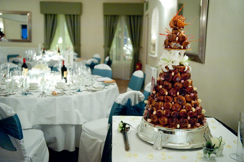 Chalk Lane Hotel Epsom Extérieur photo